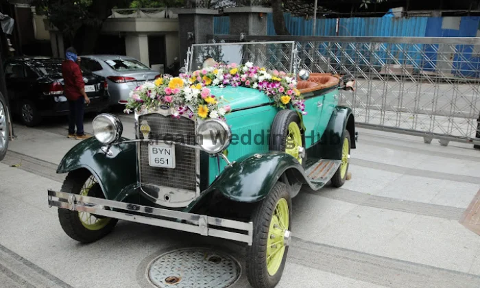 Hire vintage cars 13